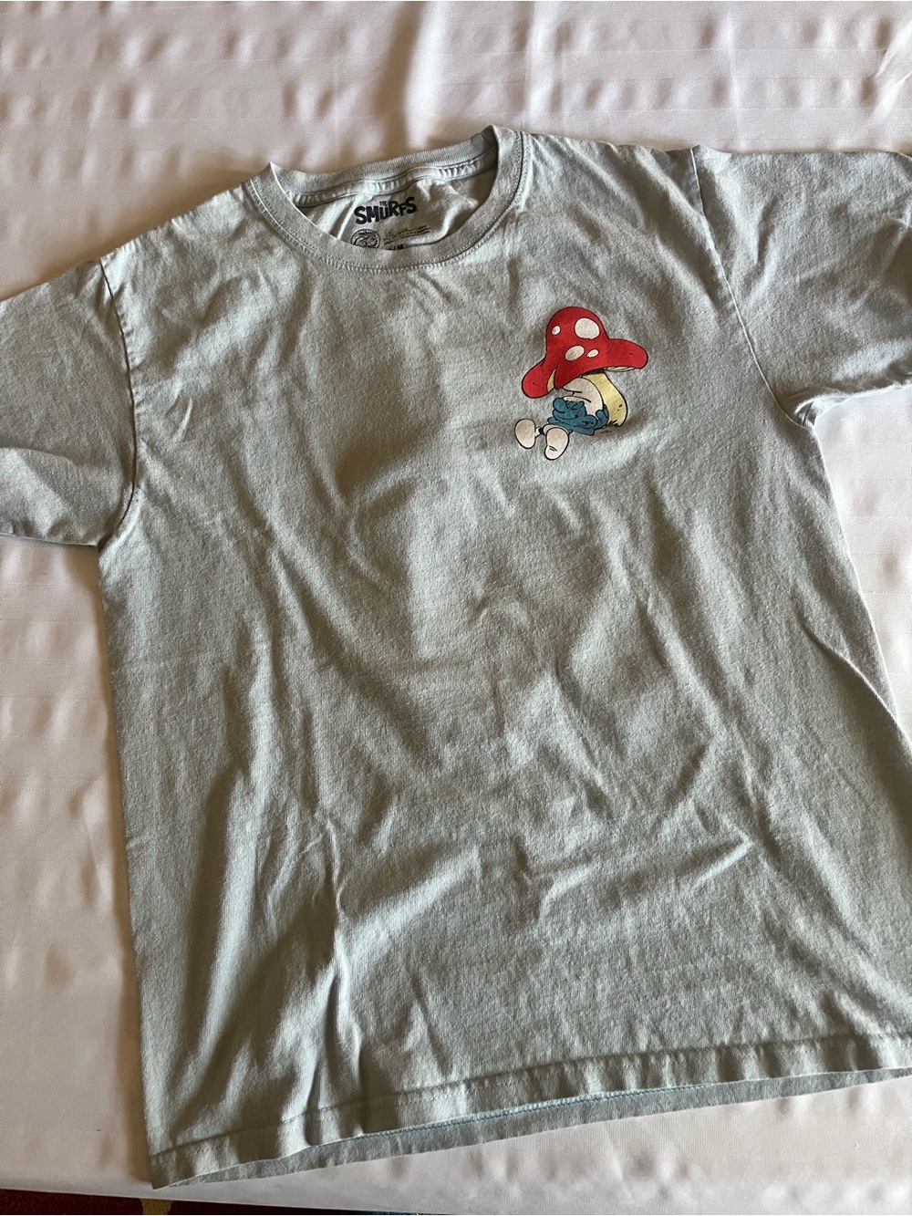 The SMURFS TEE SHIRT … adult medium, like new